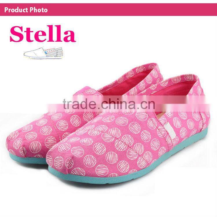 comfort and breathable sneaker slip on rubber sole lady canvas shoes