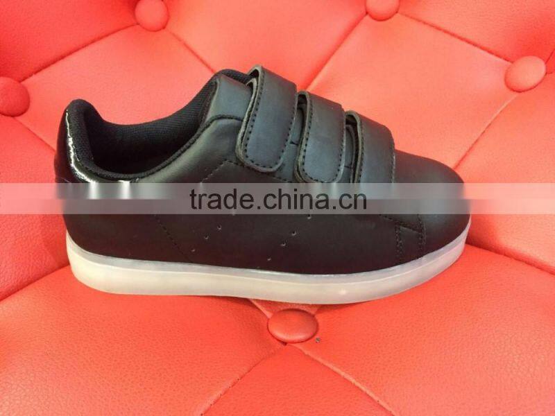Hot selling led light kids sneaker shoes with USB charge led light up kids shoes