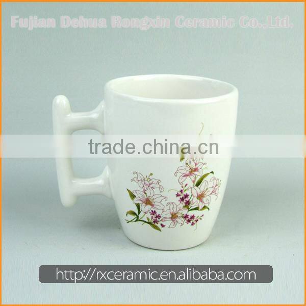2015 New Design Good Quality Top Sale white color ceramic teapot
