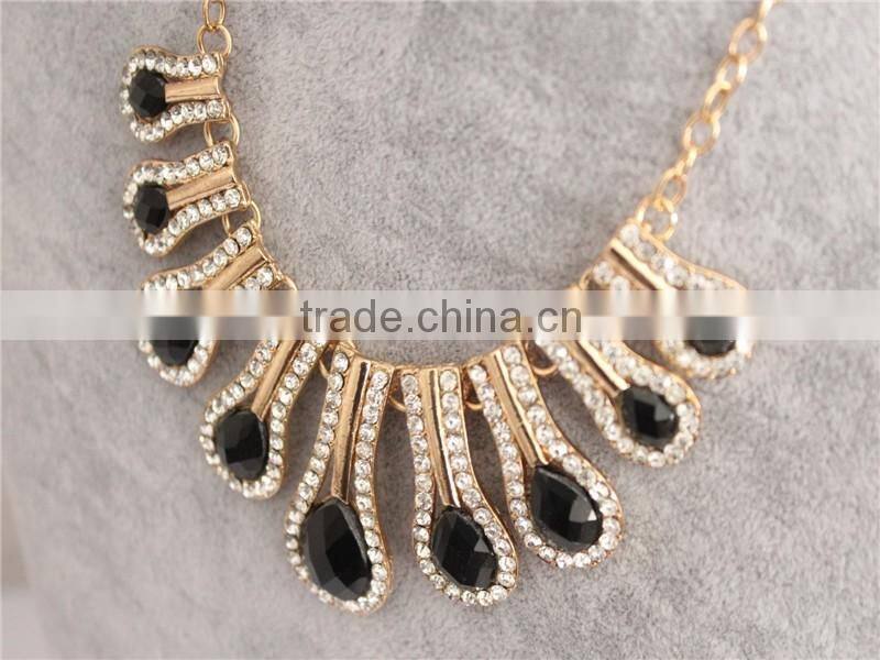 Women charming black water drop pendant necklace gold plated crystal necklace