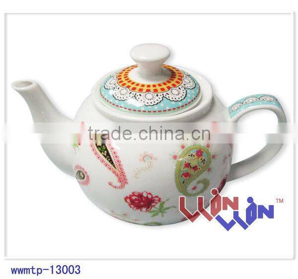 Colorful personalized tea pot design