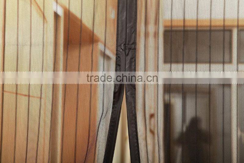 Mesh Guard Hands Free Screen Door