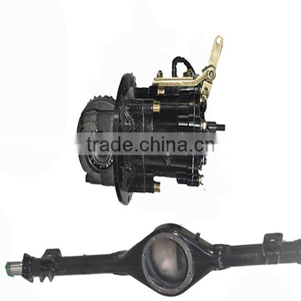 tricycle rear axle with main reducer assembly