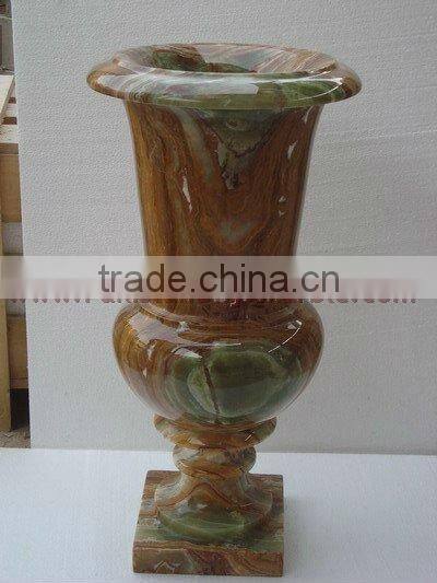 OUTDOOR ONYX PLANTERS