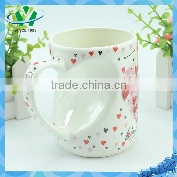 Wholesale ceramic coffee mug with heart-shaped handle