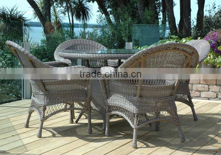 2017 Sigma promotion quickest delivery all weather resin wicker restaurant dubai dining tables and chairs