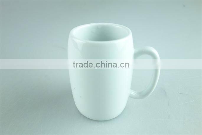 white and black colored glazed ceramic beer mug 7 oz cheap price wholesale