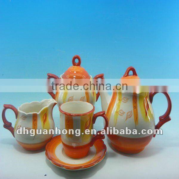 Ceramic cup with tea pot for dinnerware