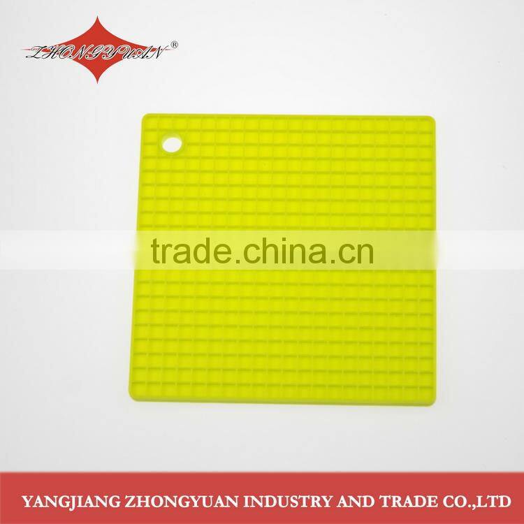 Square shape heating resistant non-stick silicone mat for baking