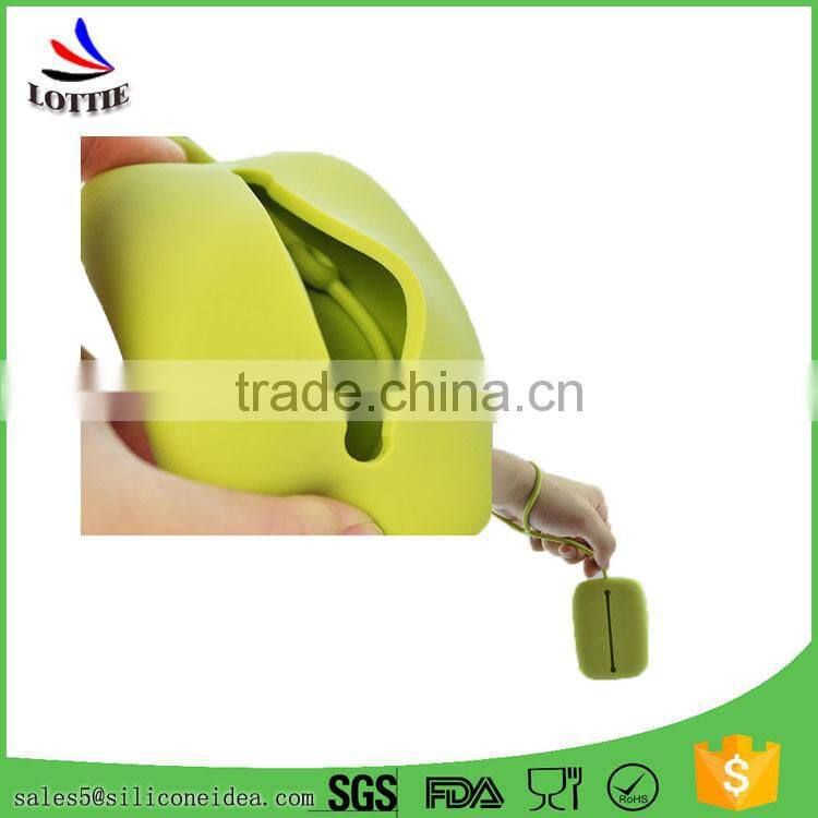 New design Portable silicone key holder bag,silicone smart wallet,key holder wallet
