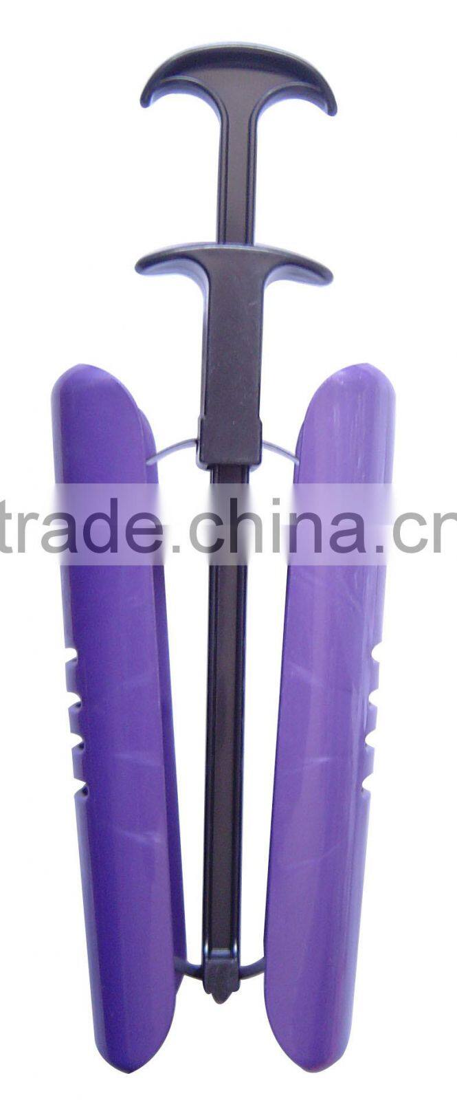 Women typical long handle plastic adjustable shoe tree