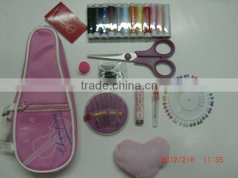 POUCH BAG SEWING KIT