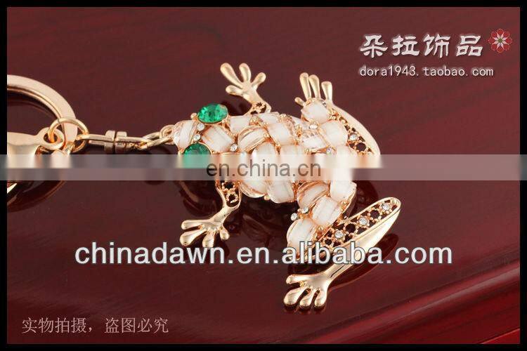 Luxury rhinestone frog keychain with carabiner CD-KD023