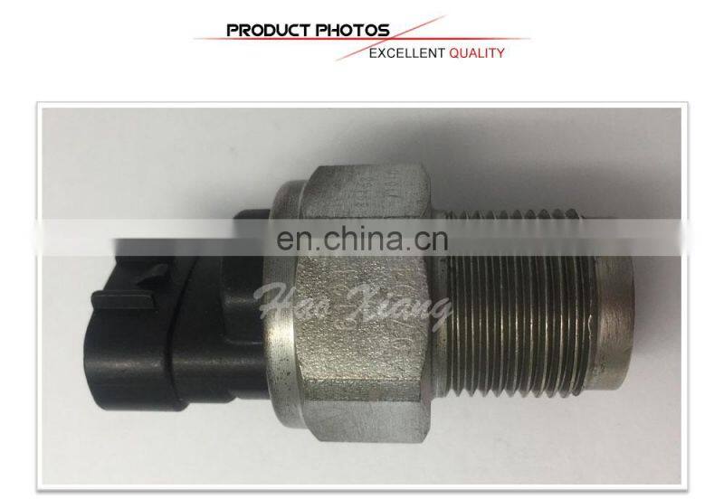 Fuel Rail Pressure Sensor 499000-6120 Fits For Toyota Hilux 2AD-FTV Hiace D4D 3.0L Avensis Combi 2.2L