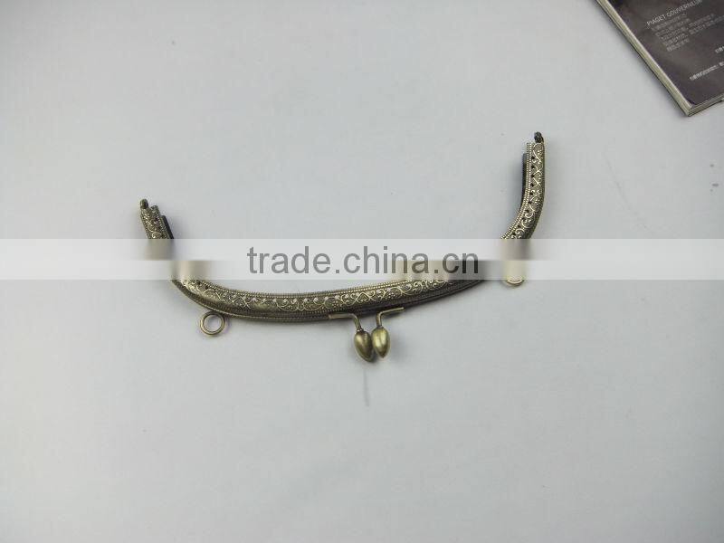 2014 NEW!Antique Brass DIY Metal Sewing Purse Frame DIY Purse Frame With Kiss Lock