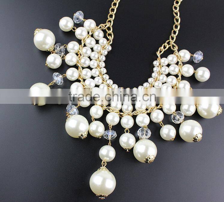 Wholesale Fashion Multilayer Big Pearl Statement Necklace Imitation Tassel Necklace