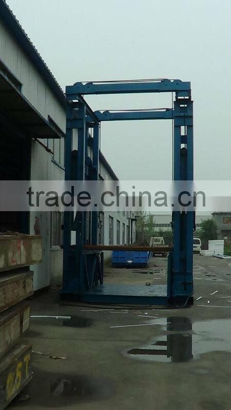 SJG model chain guide rail type hydraulic lift platform for cargo delivery