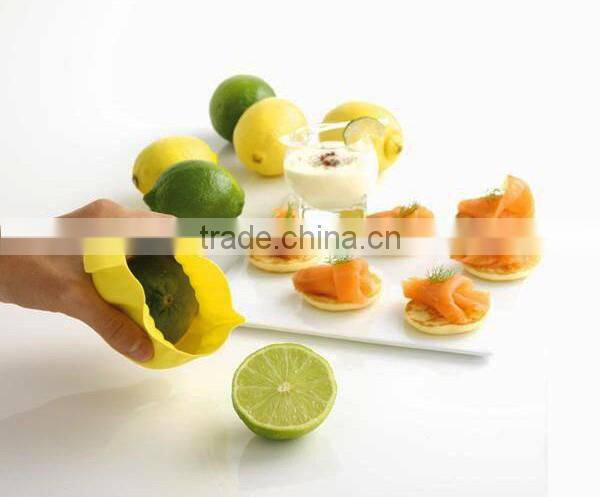 Eco-friendly Flexible Silicone Lemon Juicer With FDA LFGB Approvals