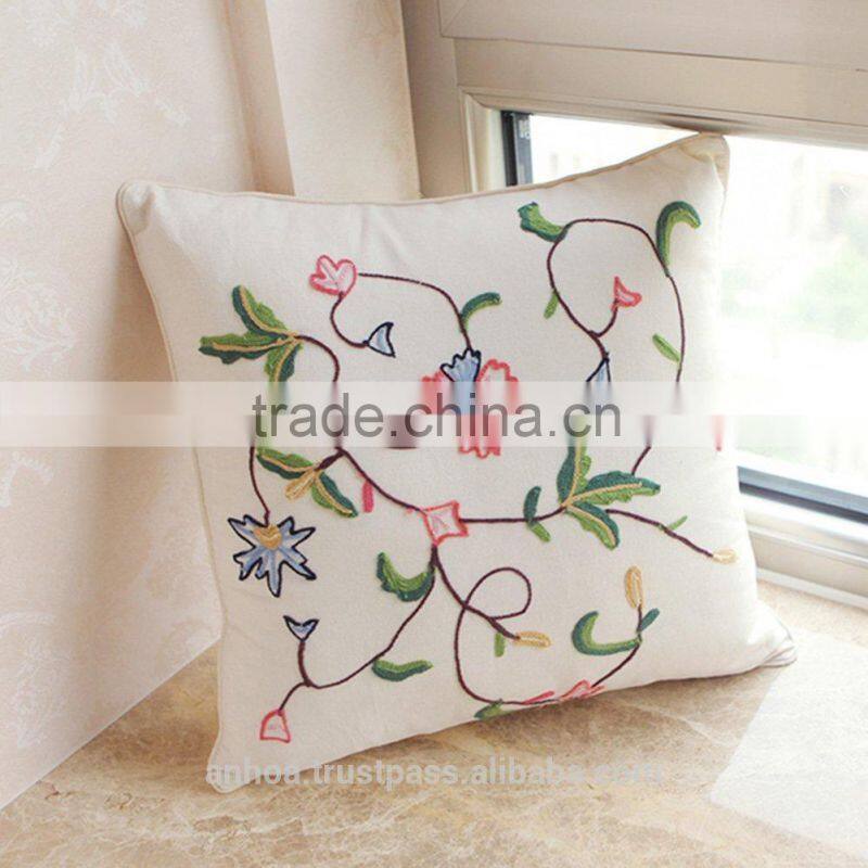 Linen embroidery flower pattern cushion cover