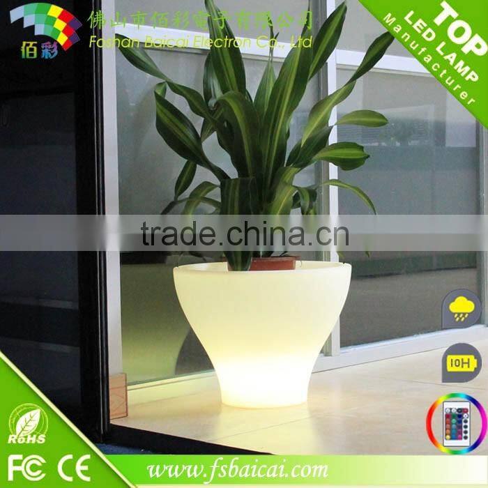 PE material illuminated led planters /light up flower pot/plastic led flower pot