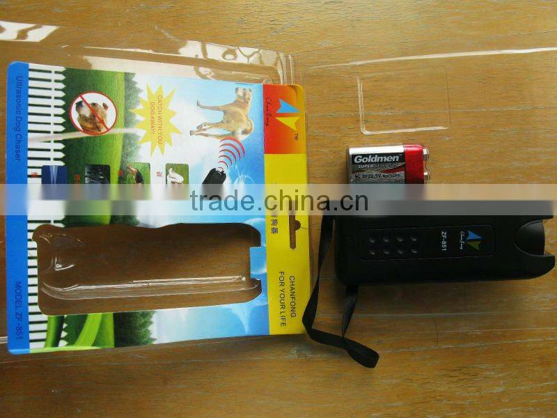 outdoor multifunctional battery powered ultrasonic dog repeller ZF851