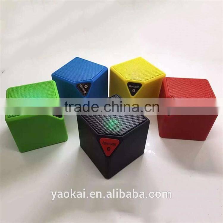 2016 New Mini Bluetooth Speaker Cube Led Speaker With Mic TF USB Wireless Portable Music Player Sound Box Loudspeakers