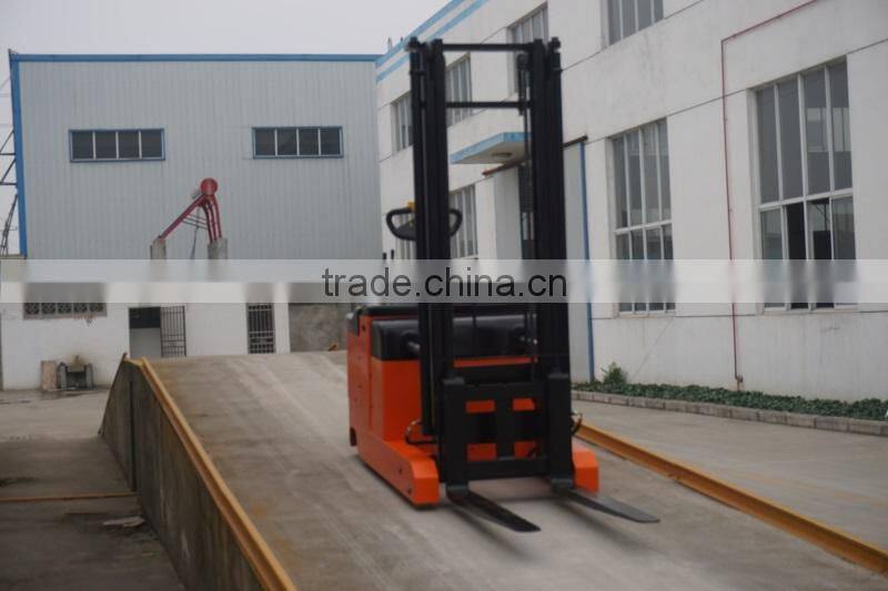 Hottest Battery Electric Hydraulic Power Operate Counterbalance Stacker