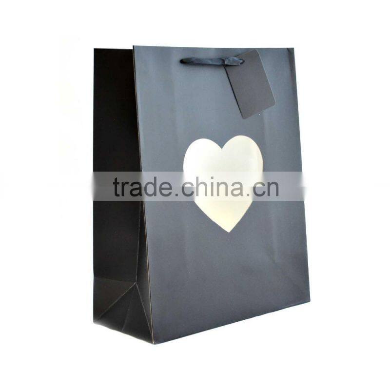 Custom Heart Gift Paper Bag /Promotional Gift Paper Bag With Your Logo