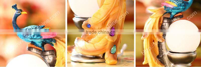 hot beautiful modern design peacock table lamp for decoration