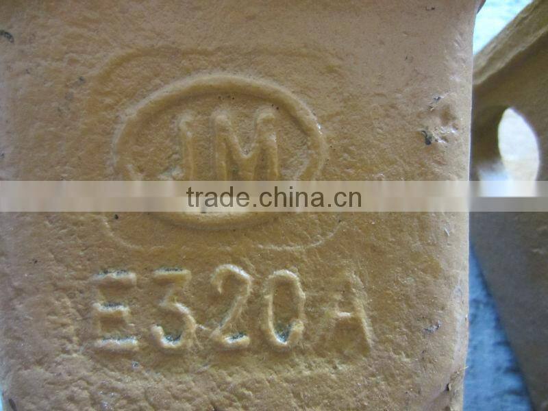 BUCKET TEETH 205-70-19570 PC200-5