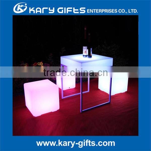 Light Up Party Events Coffee High Table PE Plastic LED Coffee Table