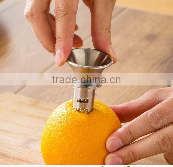 CY179 Stainless Steel Fruit Vegetable Tools Lemon Juicer Manually Squeezers