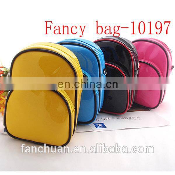 Girls Shiny Colorful Vinyl Aslant Bag