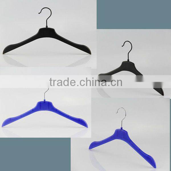 Slim black plastic hanger for T-shirt and blouse