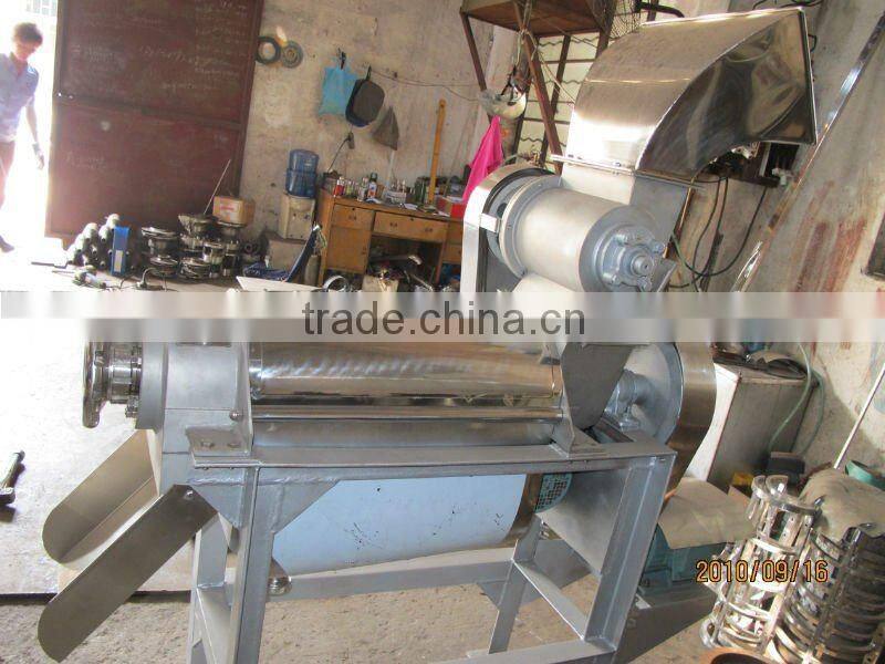 Combined Juice Extractor With Crusher
