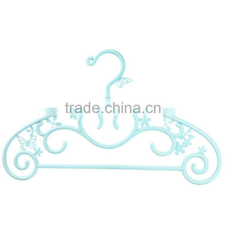 beautiful butterfly shape plastic rotating clothes hanger