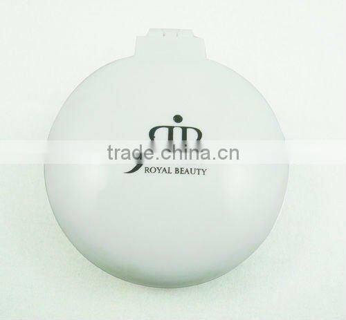 pocket hair bush with mirror