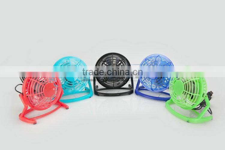 Mini fan usb clip fan with battery 4 inch fan plastic ABS blue green pink color