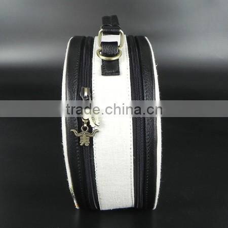 2016 Latest Owl Embroidery Handbag and Messenger bag for Sale