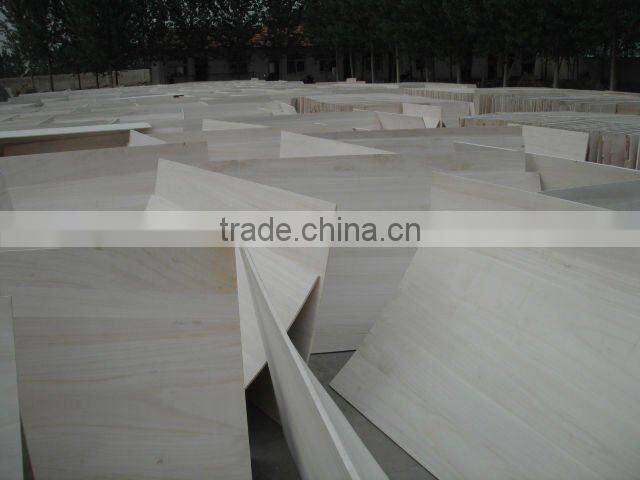 offer high quality flat paulownia wooden slats