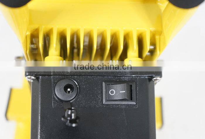 New York MarketRechargeable 110 Volt Garden Led Flood Light Flashlight