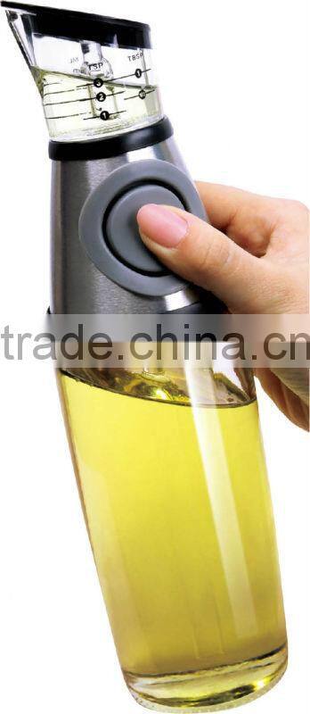 KITCHEN CREATIVE PRESS MEASURE OIL DISPENSER/GLASS OIL AND VINEGAR BOTTLE AS SEEN ON TV