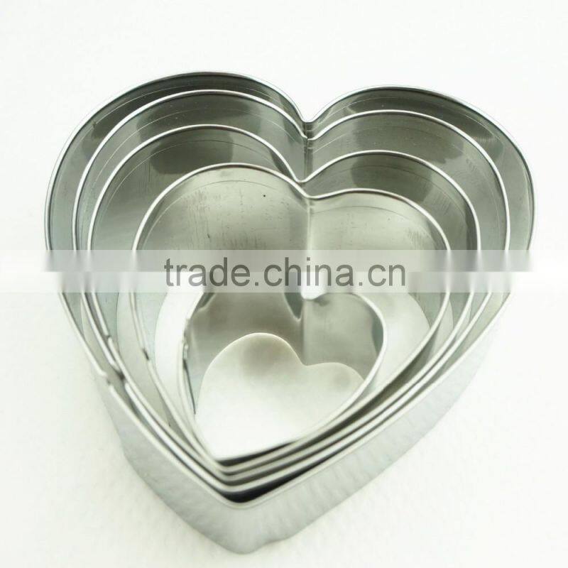 47097 5pcs heart shape stainless steel cookie cutter set