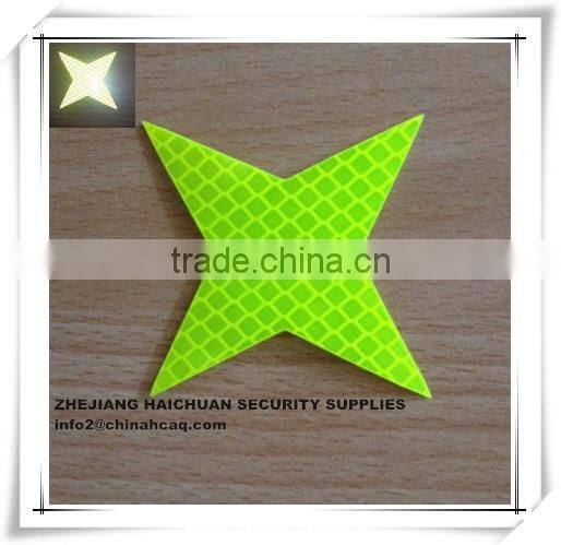 Personality High intensity prismatic reflective film