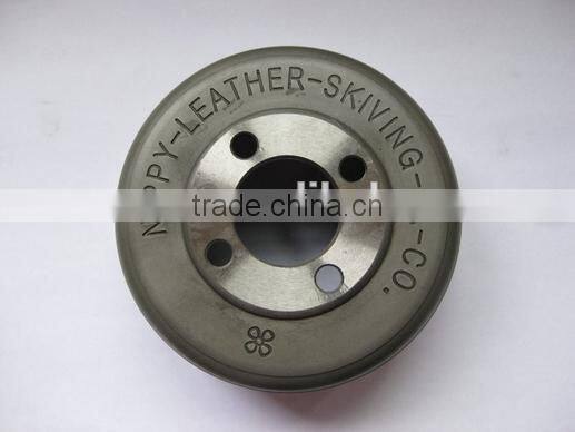 Nippy bell knife for skiving machines