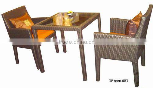 Handmade Synthetic Rattan Outdoor Dining Furniture