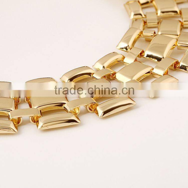 Women's Heavy Metal Texture Collar Necklace Short Paragraph Clavicle Chain Dubai Necklace