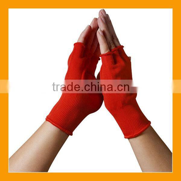 Noise Maker Soccer Glove For Football Fans