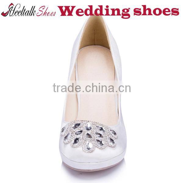 Wholesale white wedding shoes middle heel ladies shoes low shoe factory china