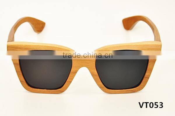 wholesale low MOQ 2016 italy design UV400 mirror lens quality bamboo wooden polarized sunglasses sun shade glasses
